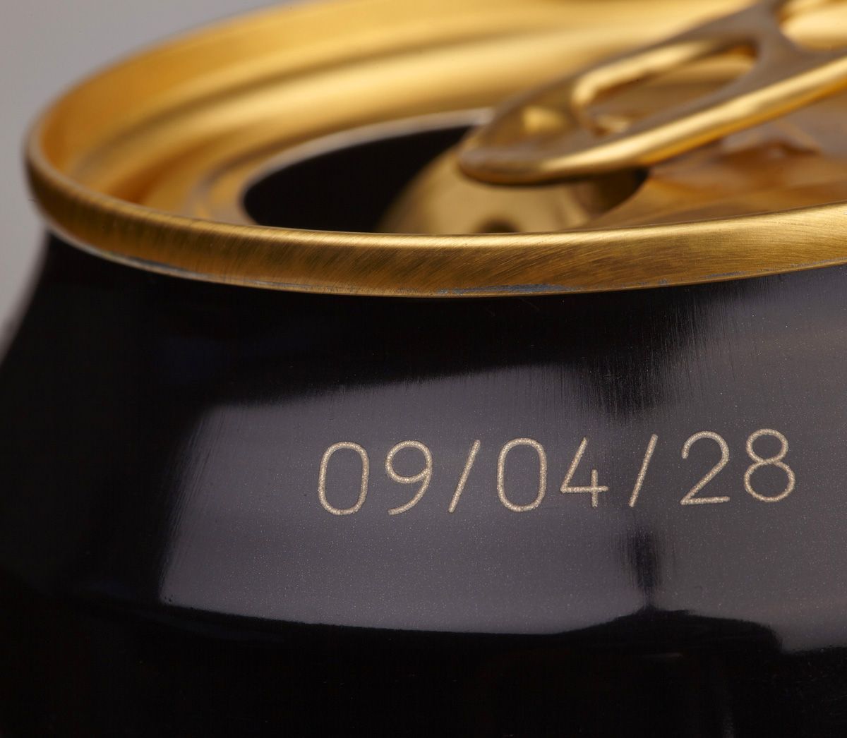 laser marking on metal aluminium can